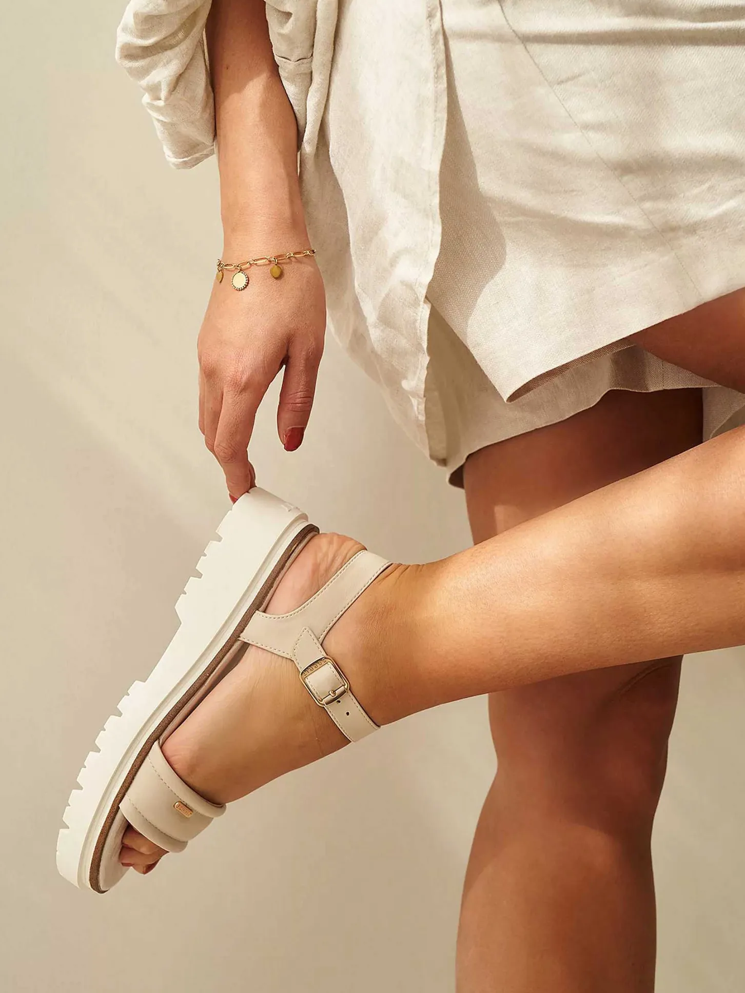 Hot Beige Chunky Sandaal Dames Sandalen