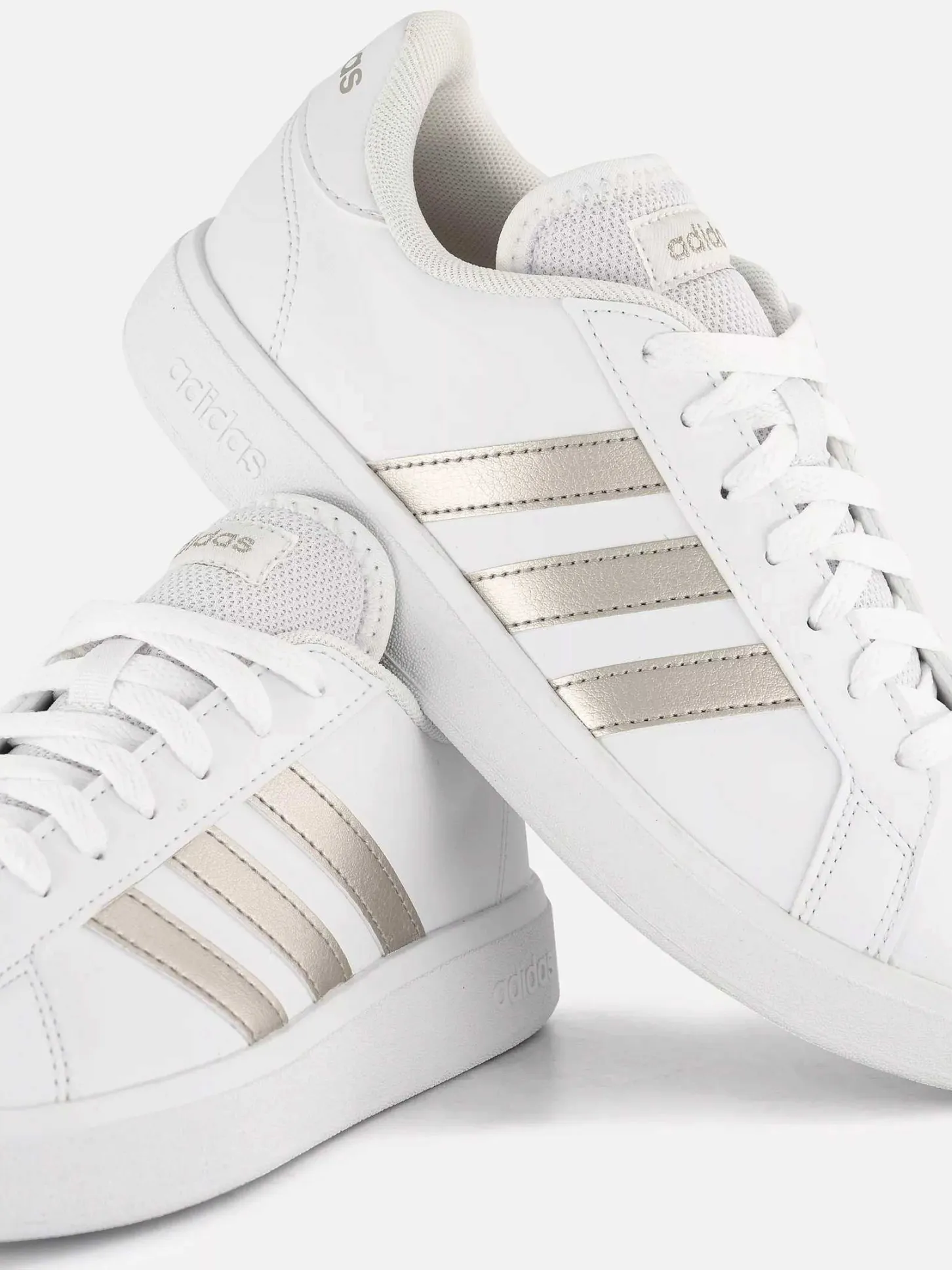 Discount Witte Grand Court Base 2.0 Dames Sneakers
