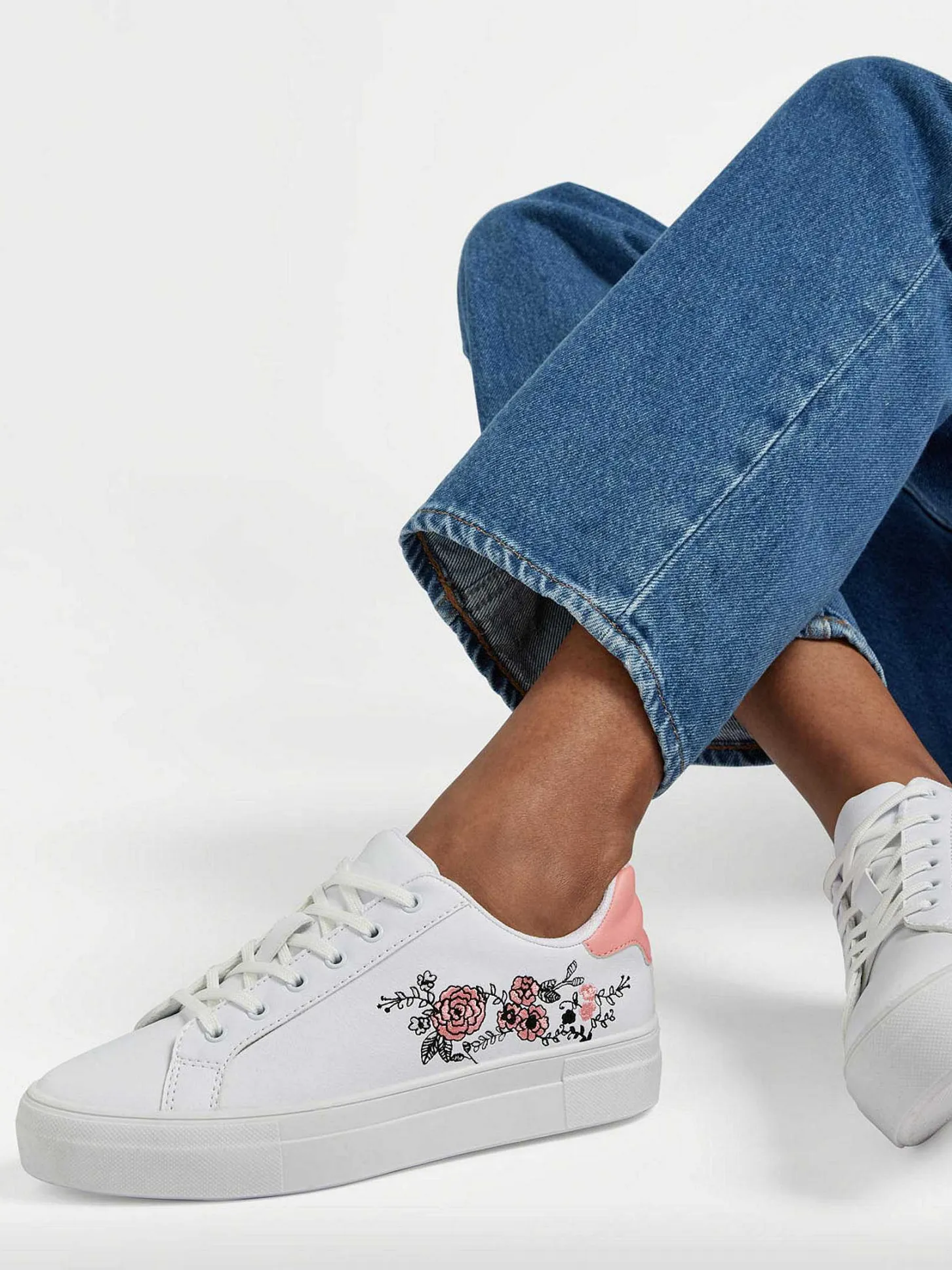 Online Witte Sneaker Roze Bloemen Dames Sneakers