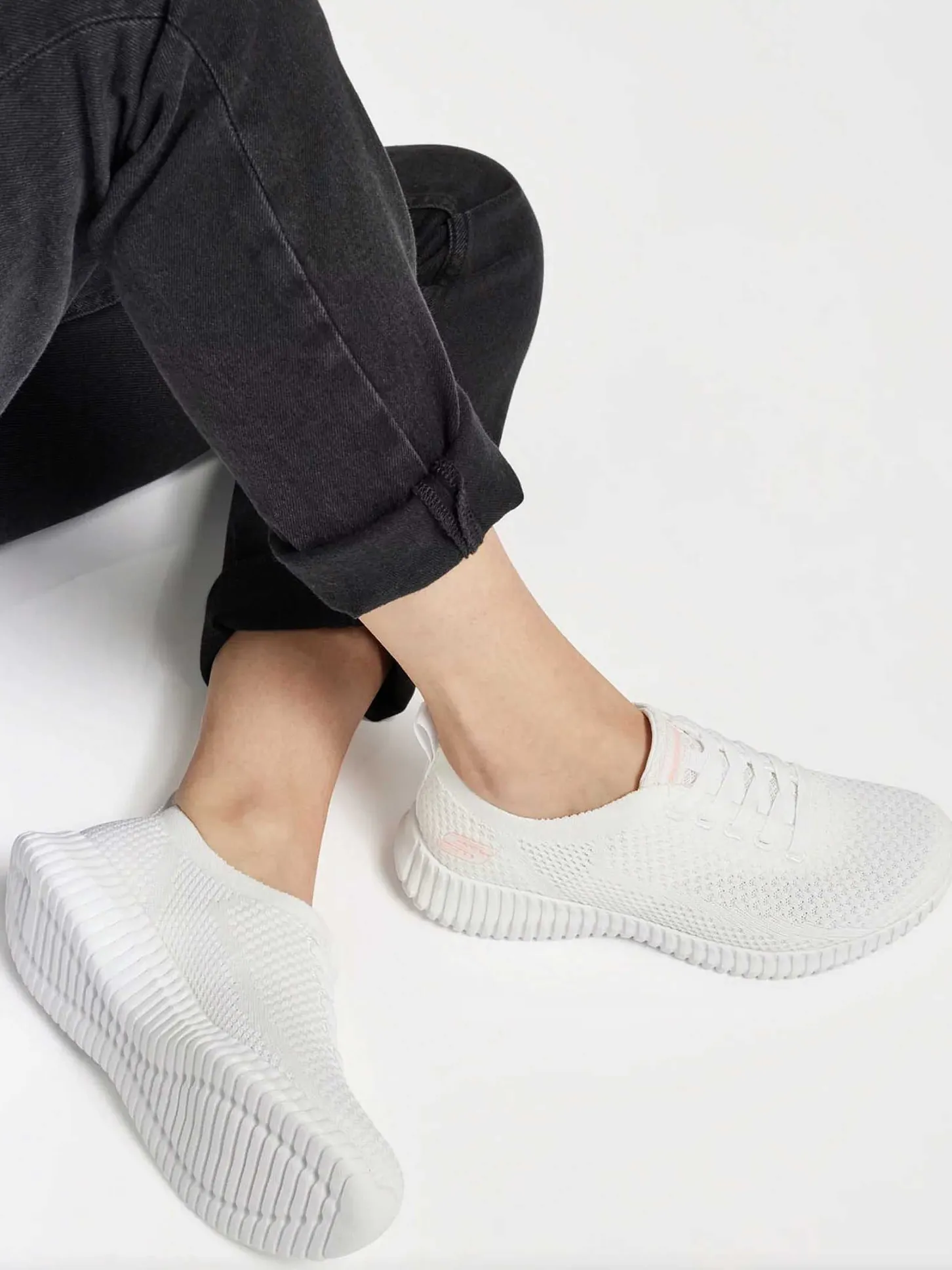 Best Witte Social Muse - Scene Lover Dames Sneakers