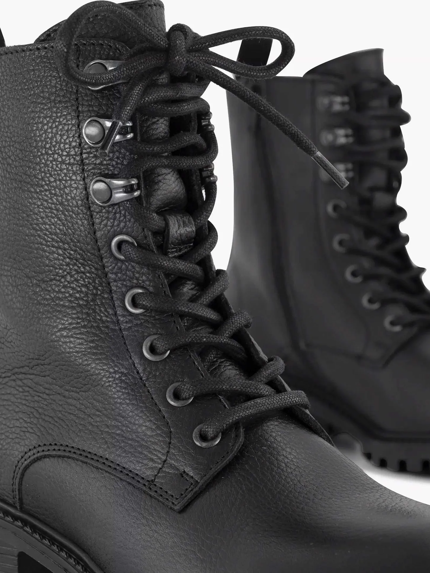 Best Zwarte Leren Veterboot Dames Enkellaarzen & Boots